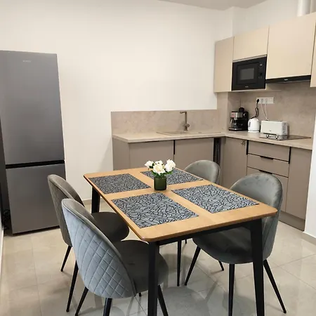 Nova Apartment
